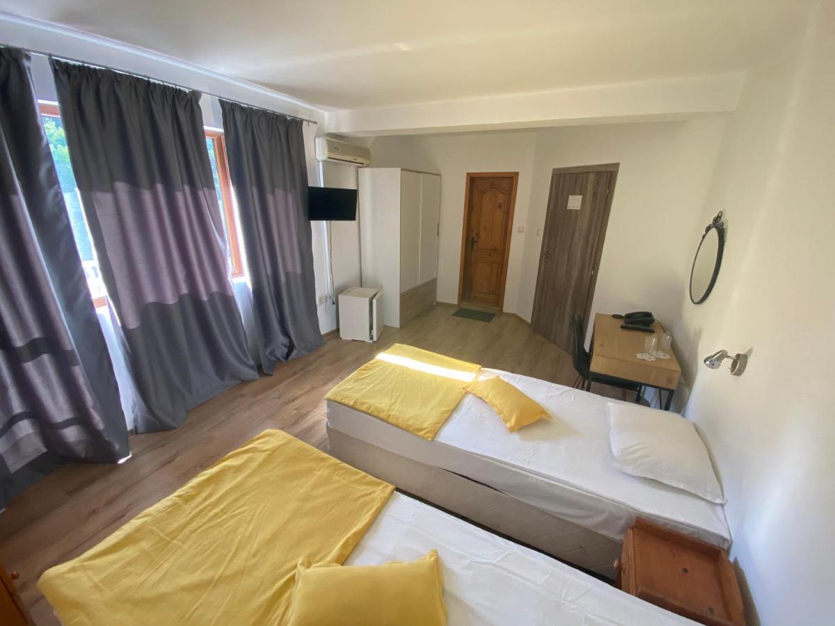 Palma Beach Hotel Kranevo Buitenkant foto